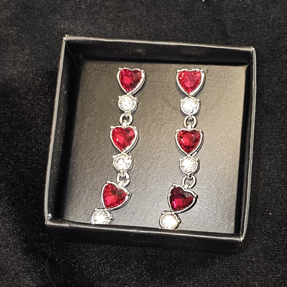 Dangle earrings